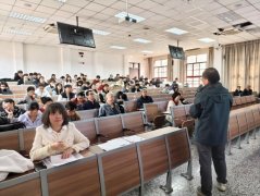 课程担任人茂、赵小艳、王宇莹、取任课教师、